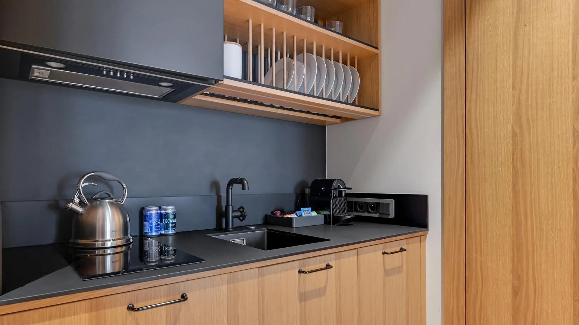 Granaria Deluxe & Riverside By Downtown Apartments グダニスク