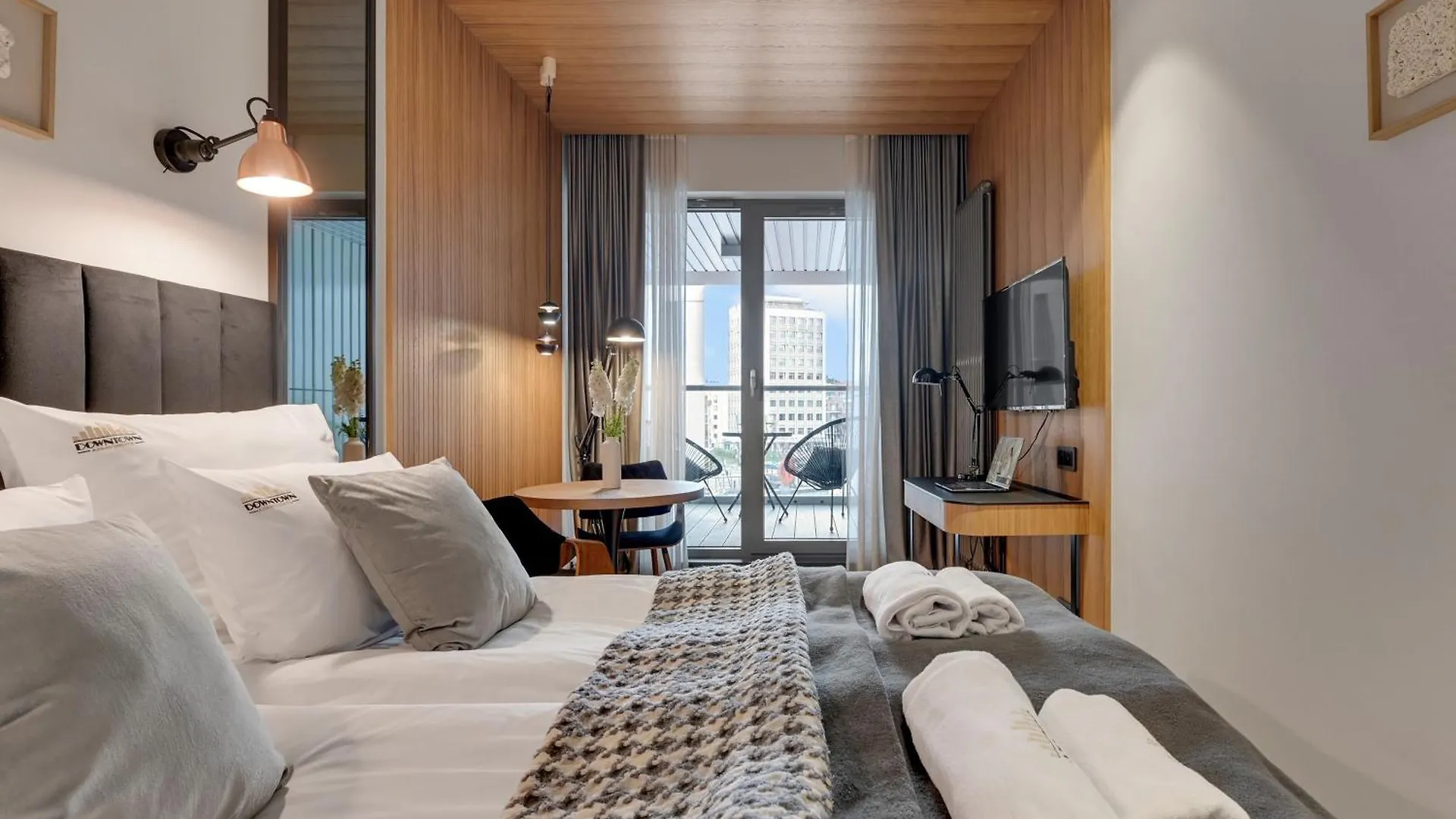 Granaria Deluxe & Riverside By Downtown Apartments グダニスク