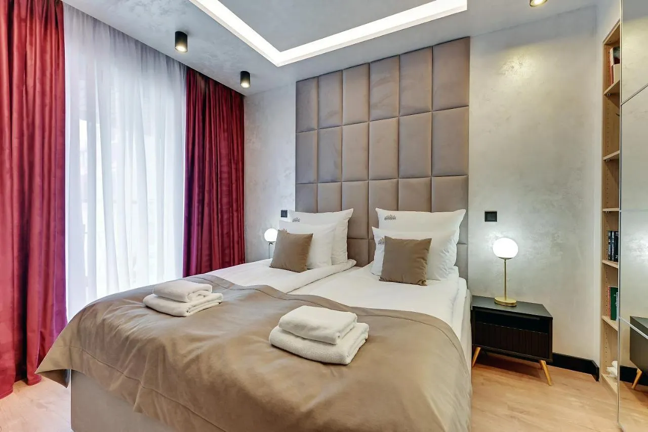 Granaria Deluxe & Riverside By Downtown Apartments Gdansk 0*,  Poland