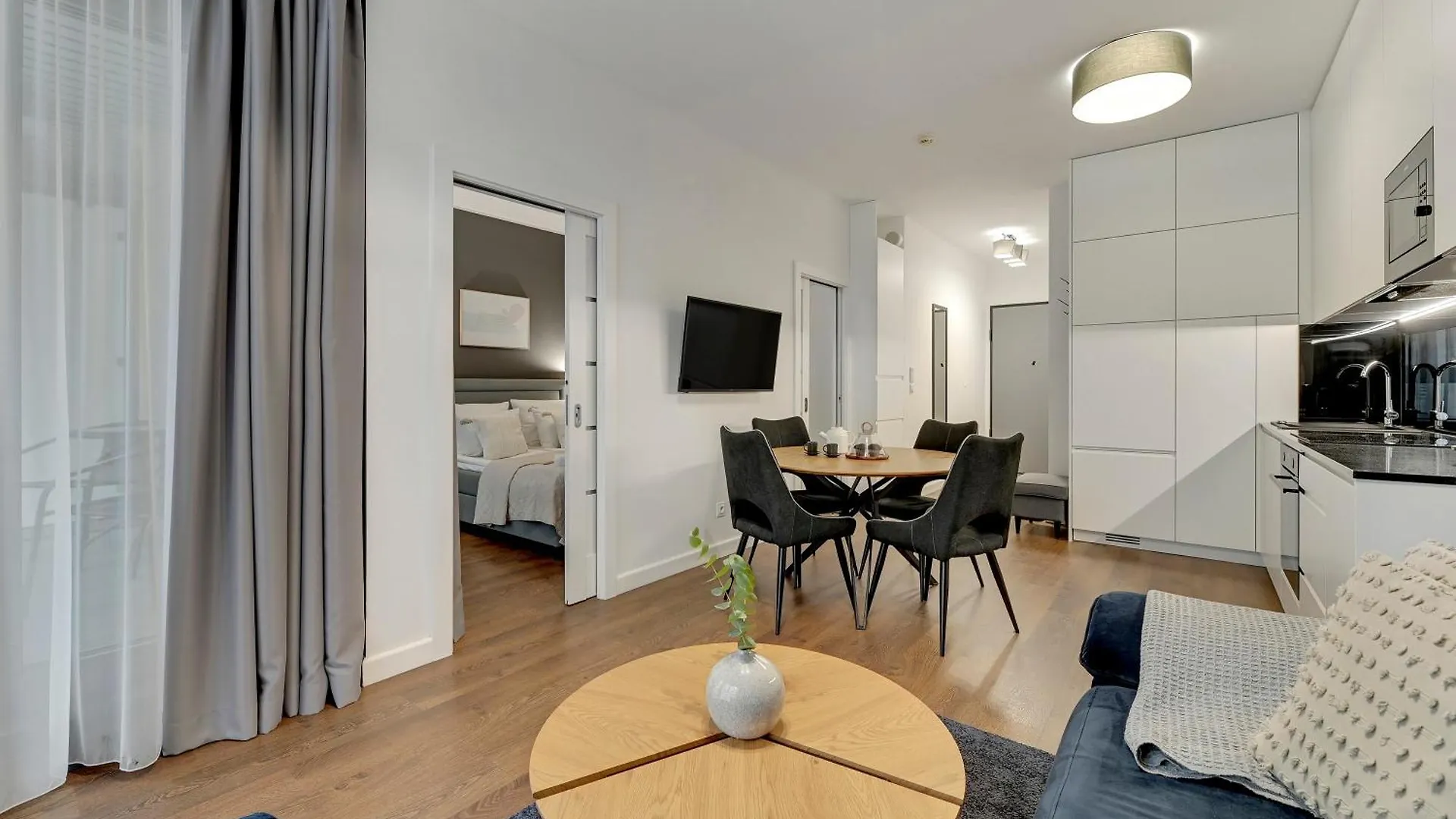 Granaria Deluxe & Riverside By Downtown Apartments Gdansk